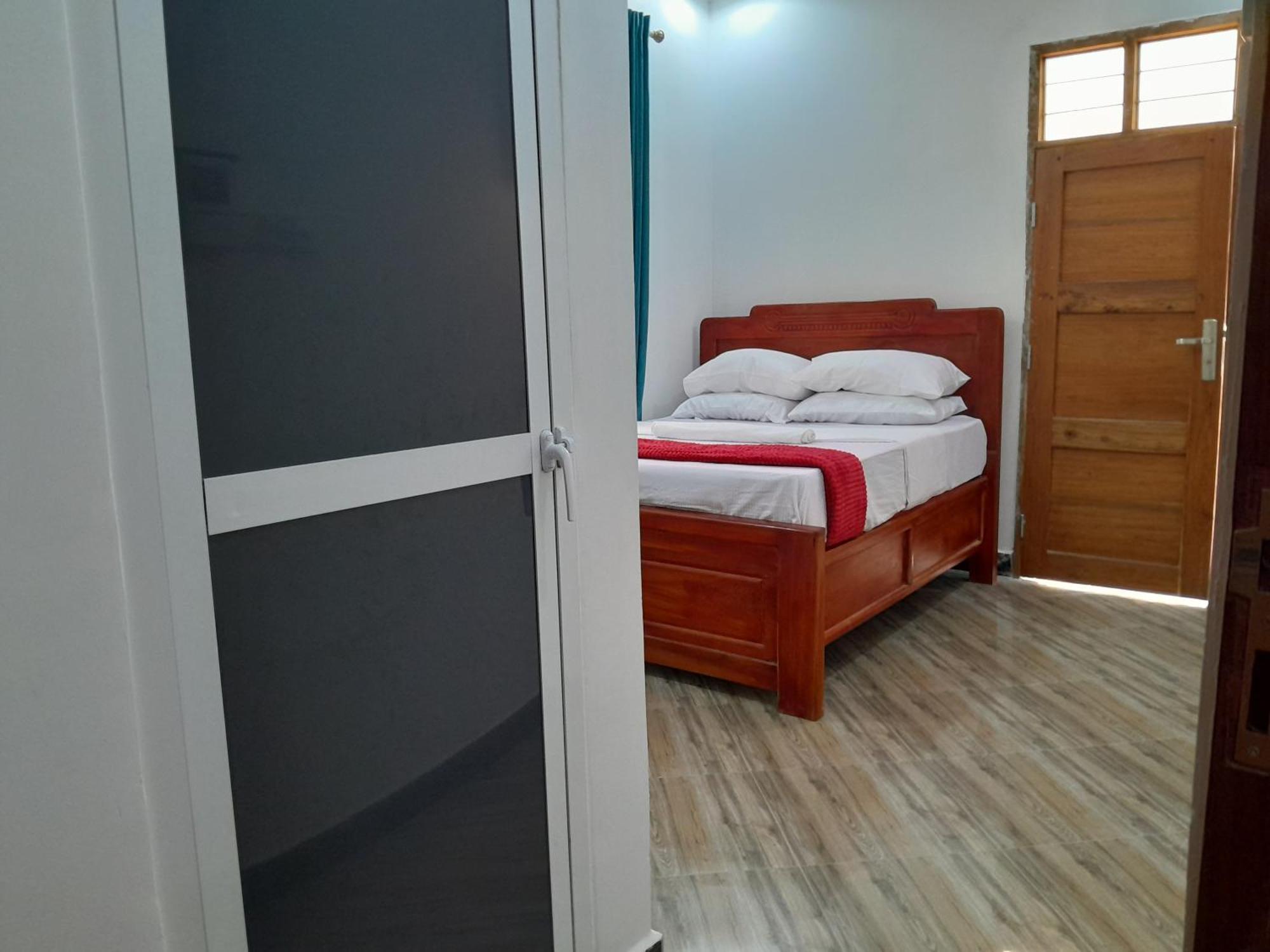 Valley Breeze Hotel Dar es Salaam Buitenkant foto